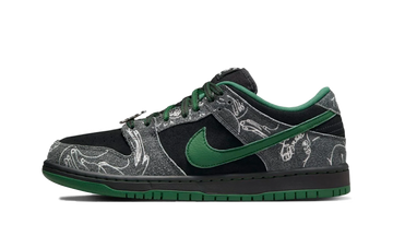 SB Dunk Low There Skateboards