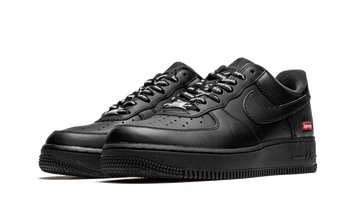 Air Force 1 Low Black Supreme