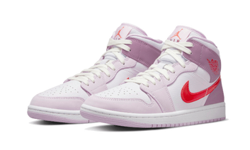 Air Jordan 1 Mid Valentine's Day